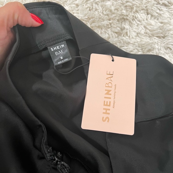 High Waist Rhinestone Skirt - Picture 4 of 6